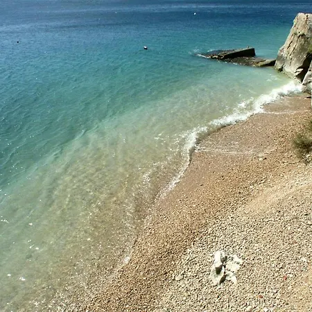 By The Sea Pisak 3*
